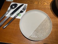 餐具摆设-JINNS锦时 steak&pizza(浸信会礼拜堂旧址店)