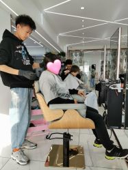 -小齐发型Star·Salon