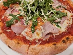 -城市大道红炉披萨烘焙坊