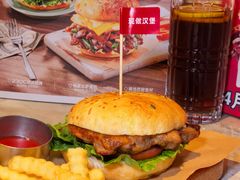 -必胜客(东大桥店)