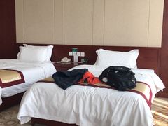 -兴芮温泉度假区