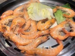 鲜活海白虾-日进一片海.生腌海鲜火锅.宵夜烧烤(三里屯总店)