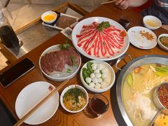 -佬土鹅肠火锅(中建大观店)