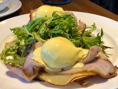 -ROAST coffee & eatery