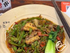 -方铲铲·成都板凳面(滨江银泰店)