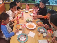-菲滋意式休闲餐厅(北仑银泰城店)