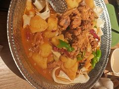 公路沙湾大盘鸡-耶里夏丽·丝路国际·新疆餐厅(浦东区东方路店)