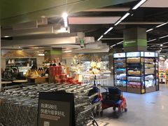 -blt精品超市(杭州城西银泰店)