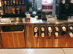 -汉堡王(下沙银泰店)