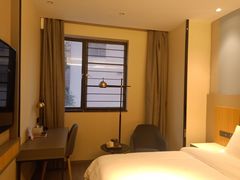 -汉庭优佳酒店(深圳宝安万达广场店)