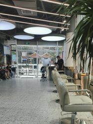 -PE SALON 