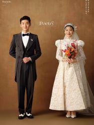 -AOROA·奥洛拉婚纱摄影·旅拍·礼服