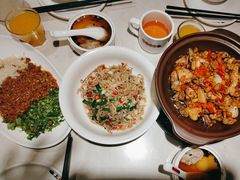 -味上湘菜馆(岳麓山店)