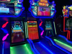 -VS SPORTS PARK运动玩乐园·团建·生日会(合生汇店)