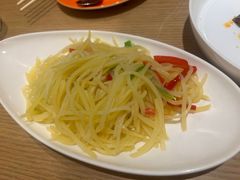 -渝信川菜 · 川味家常菜(财富购物中心店)