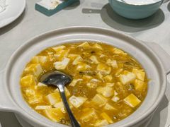蟹粉豆腐-蝶园·装修中(BFC外滩金融中心店)