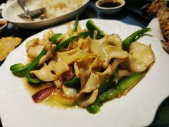 -三姐妹·海鲜大排档