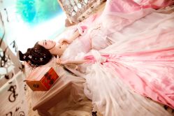 -九月鹰飞汉服摄影工作室