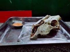 -马克力木手抓炕锅烤羊肉(盐湖一小区店)