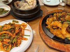 -长寿参鸡汤(朝韩风情街店)