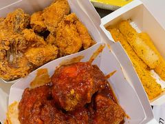 -BHC炸鸡(明洞总店)