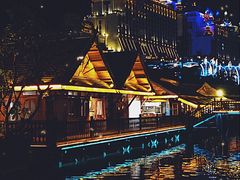 -东南亚风情赶摆街夜市
