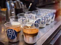 -Be Lived Cafe比例咖啡(摩天轮店)