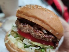 -The Habit Burger Grill 哈比特汉堡(爱琴海店)