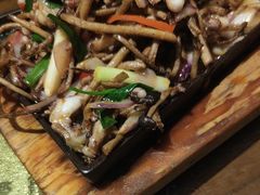 -雀舞云南菜(天津天河城购物中心店)