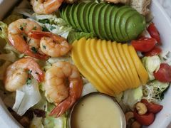 扒鲜虾芒果牛油果沙拉-G+KITCHEN(龙湖狮山天街店)