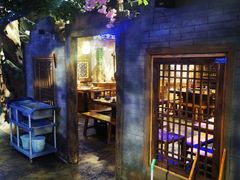 -城墙拐拐火锅(三峡广场黑金冠店)