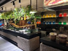 -唐拉雅秀酒店-西锦汇空中BBQ·思创餐厅