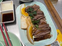 -潮界(LU·ONE凯德晶萃广场店)