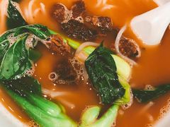 香辣牛肉米线-东园小馆(苏州中心店)