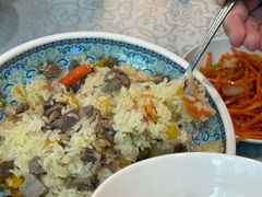 -汗腾格里·风味餐厅(新疆驻京办店)