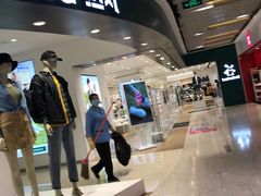 -hotwind热风(丽影广场店)
