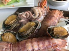 -云顶旋转自助景观餐厅