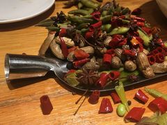 -喝丢一只鞋海鲜烧烤·海肠捞饭(文体街店)