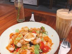 虾仁色拉-VESH COFFEE(定西路店)