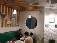 -张大师鸭爪爪特色干锅(南湖店)