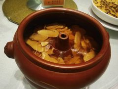 -蔼若春.传承三十年云南菜(金碧公园店)