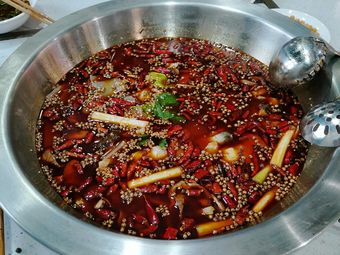 嘉陵路与兴武大道西段交叉口融恒时代广场b1美食_武胜县-大众点仆网