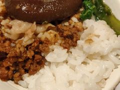 -呷哺呷哺(融创茂店)