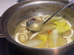 -喃喃椰·糟粕醋椰子鸡火锅(七堡花园店)