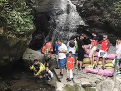 -藏龙百瀑风景区