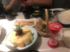 -左庭右院鲜牛肉火锅(浦江欢乐颂店)