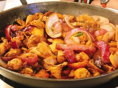 -胡须佬鸡煲四季火锅店(石厦西村直营店)