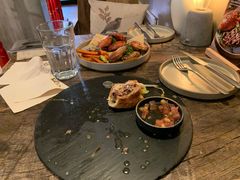 -HIGH FIVE哈福手工汉堡(桂林路店)