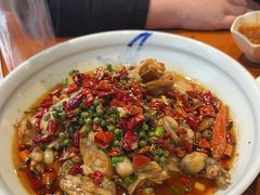 -琥珀老六龙虾(四里河店)
