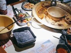 -新哥老官·畅吃123·美蛙世界(苏宁广场店)